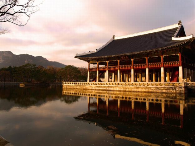 Changdeokgung Palace and Huwon Secret Garden