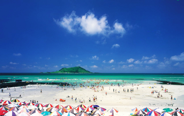 Hyeopjae Beach