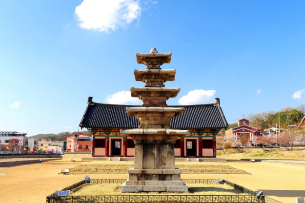 Jeongnimsa Temple, Korea