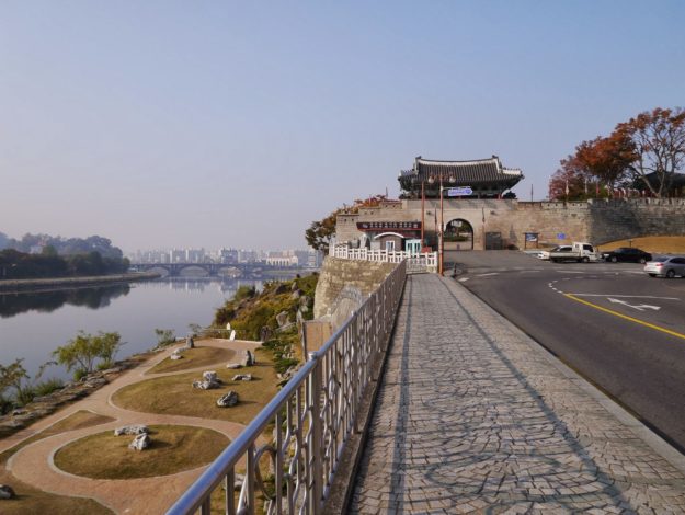 A street leading to the entrance of Jinjuseong Fortress.