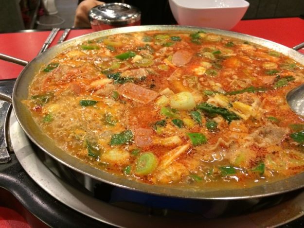 budae jjigae budae jjigae