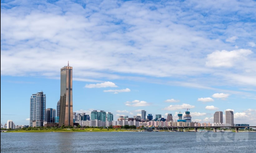 The Golden Tower: 63 Building
