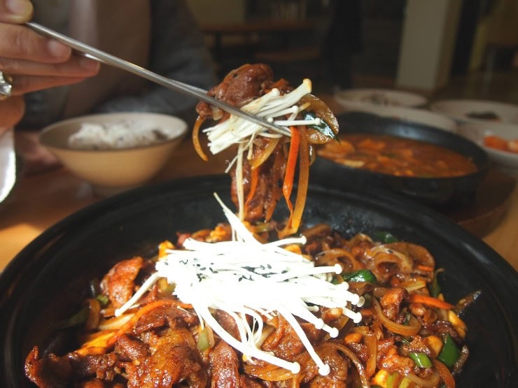 Dwaejibulgogi: The red hot chili bulgogi